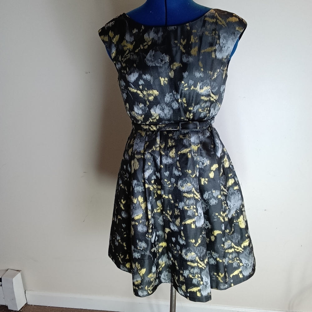 ELIZA J Elegant Black and Gold Floral Dress SIZE 2 - Picture 2 of 9